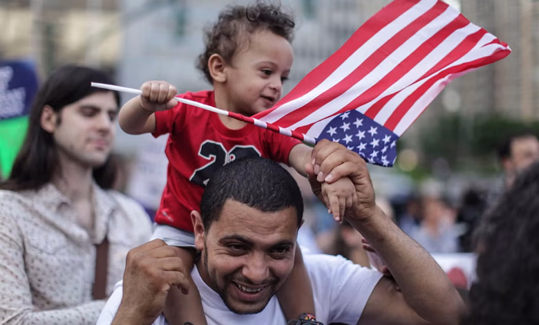 A detailed look at the current population estimates for Muslim and Arab communities in America based on the latest 2020 data.