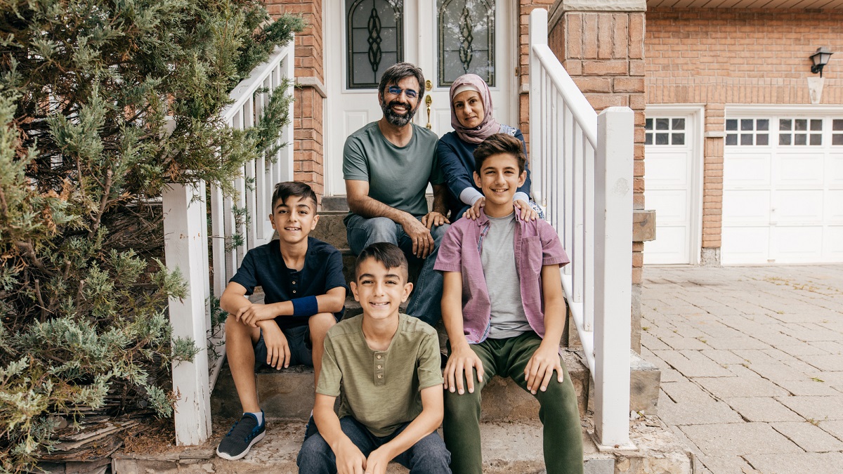 The largest Arab community in America is proudly based in Dearborn, Michigan, a city that serves as a living symbol of Arab-American identity, resilience, and success. 
