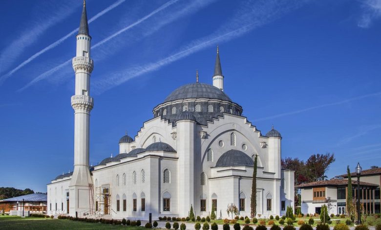 Mosques and Islamic centers are often nearby, creating cohesive neighborhoods.