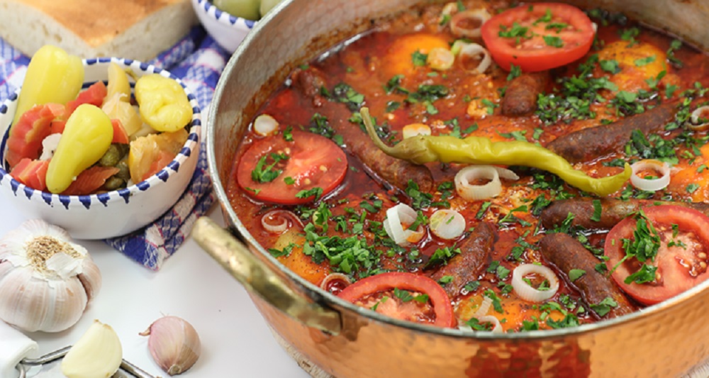 Addat El Merguez is not just a spice mix—it is a bridge between generations, a smell that recalls family kitchens, and a flavor that defines Tunisian meat culture.