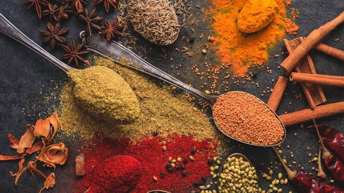 Caraway seeds are a cornerstone of Tunisian spice blends. They offer a warm, anise-like flavor and are often used in ground form, especially in harissa and spice rubs for meat and fish.