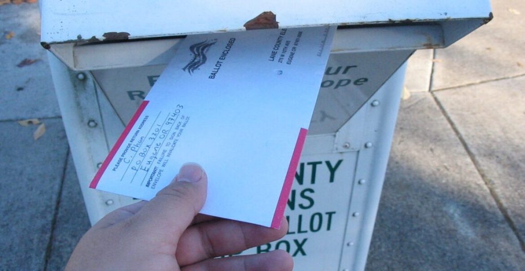 Detroit’s early voting opens as nine candidates race for mayor.