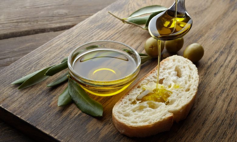 the top Palestinian products sold in the U.S., from olive oil and Medjool dates to embroidery and Hebron ceramics—supporting heritage, quality, and ethical trade.
