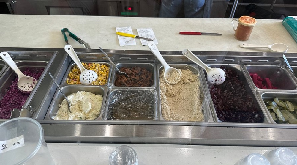 Amir’s Falafel in Studio City offers more than just a meal; it provides an authentic Middle Eastern dining experience steeped in tradition and community.