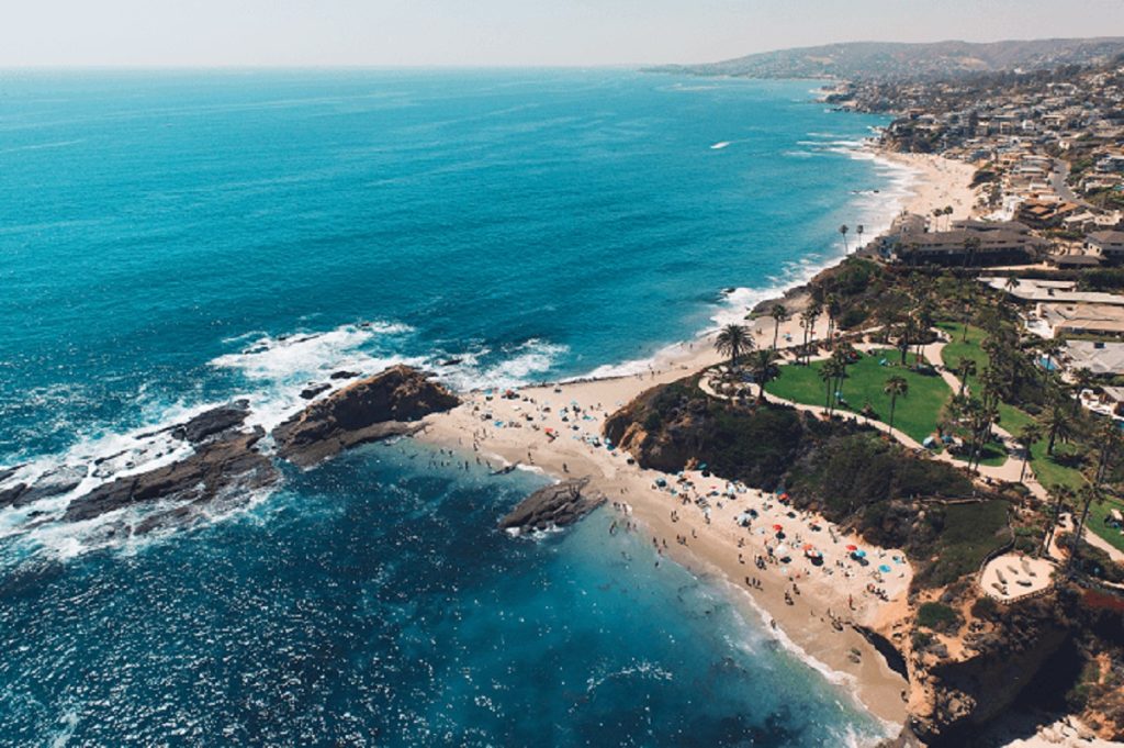 12 fun things to do in Anaheim with friends and family. From Disneyland® and Knott’s Berry Farm to local gems like the Packing District and nearby beaches, explore the best of Anaheim.