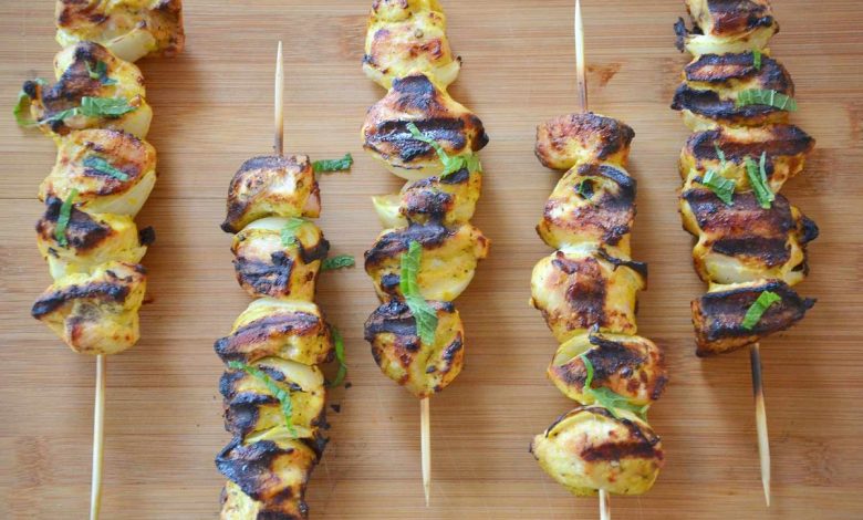 Wraps & Kebabs is not just a vendor—it’s a representation of Egyptian food culture in the heart of New York.