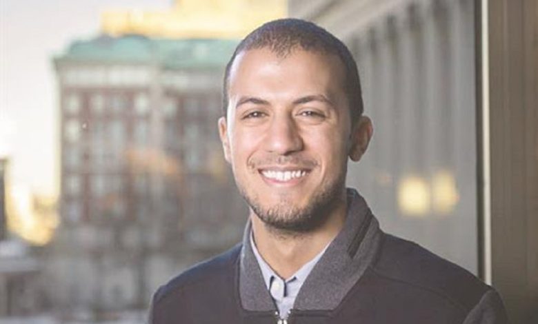 the remarkable story of Moawia Eldib, an Egyptian-American entrepreneur who overcame poverty, homelessness, and language barriers to found SmartSpot