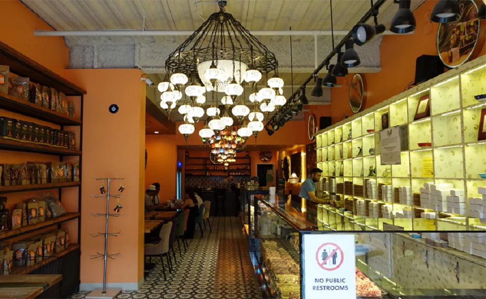 Turkish delights, the classic Ottoman sweet, are now widely enjoyed across the U.S. Discover their history, flavors, and where to find authentic lokum in America’s cities and online.