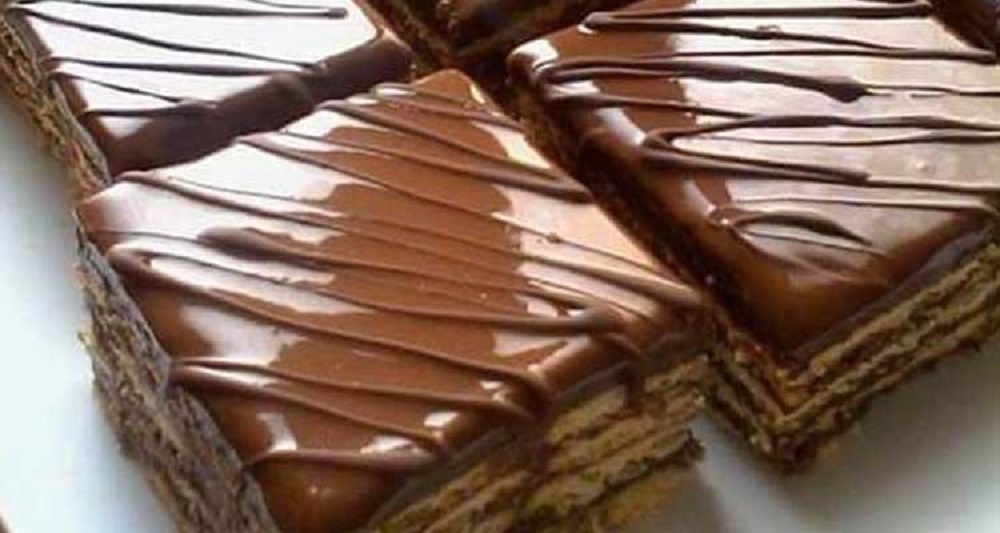 Khobzet El Hawa, Tunisia’s beloved airy sponge cake. A nostalgic and delicious dessert enjoyed by Tunisian families and now finding a quiet place in American kitchens.