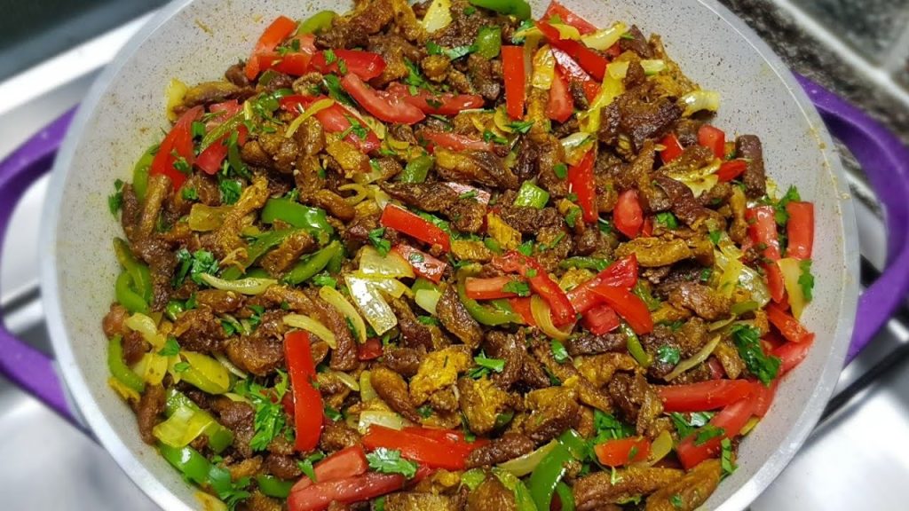 While Yemenis enjoy mugalgal-like dishes, they often differ in spice profile and presentation, reflecting local agricultural and cultural preferences.