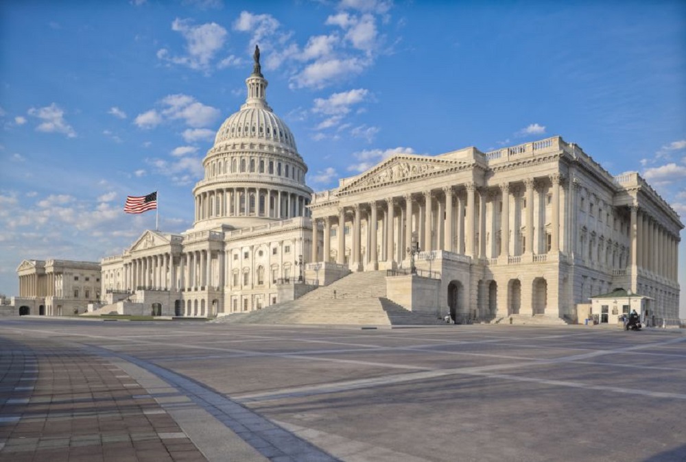 U.S. lawmakers introduce the “Hands Off Social Security” bill to block privatization, staff cuts, and office closures, aiming to protect benefits for 70 million Americans amid funding concerns.