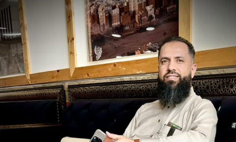 Five years after launching his dream company, Khaled remains grateful to those who stood by him — especially his father Jamal Al-Qassem and his older brother Jamil Jamal, who works in tourism and travel.