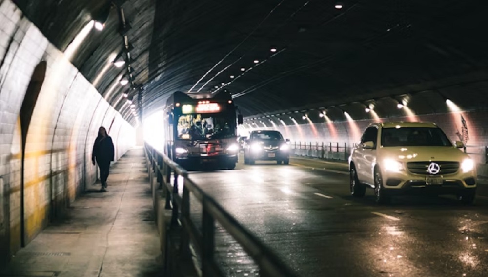 A new cross-border bus service, The Link, will restore transportation between Detroit and Windsor
