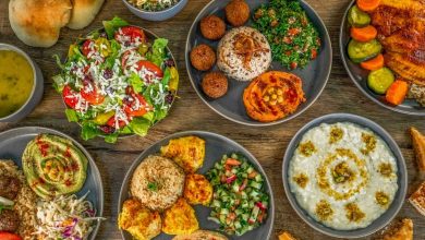 The Mediterranean diet—rich in olive oil, lean meats, fresh vegetables, and legumes—aligns with modern American trends toward healthy eating