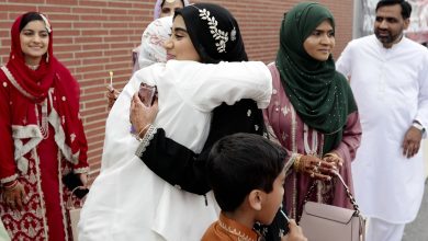 the history, demographics, mosques, and civic life of Muslims in Ohio