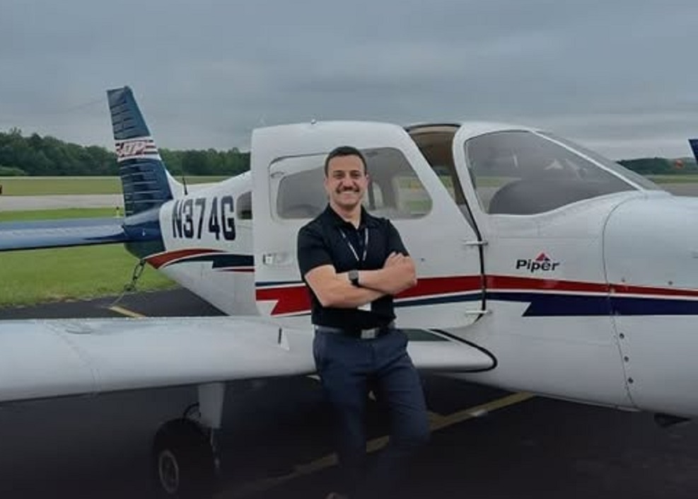 Syrian Pilot Mohammad Omar Ghanem Graduates in the United States