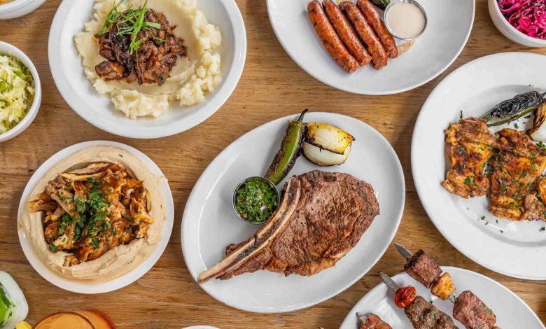 At Mashawee Stop, every dish begins with tradition. Using centuries-old charcoal grilling techniques, the chefs preserve the authentic taste of Mediterranean cooking.