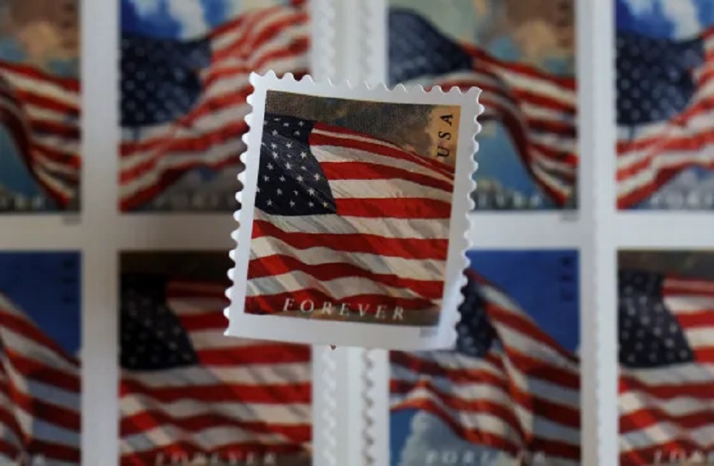 USPS Freezes Stamp Prices Through 2026 After Consecutive Hikes