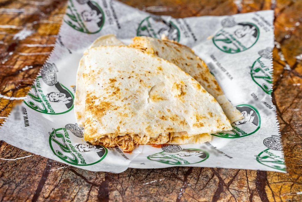 When the craving for pizza hits in Philadelphia, Rana Halal Cuisine stands out as a top choice for delicious, halal-friendly meals.