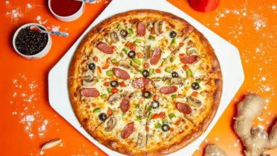 U.S. cities spend the most and least on fast food. A WalletHub report analyzes how much of household income goes to burgers, chicken sandwiches, and pizza across 100 major cities.