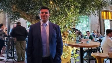 Dr. Ahmed Suliman is a distinguished board-certified plastic surgeon whose career reflects a profound commitment to excellence in both aesthetic and reconstructive surgery.
