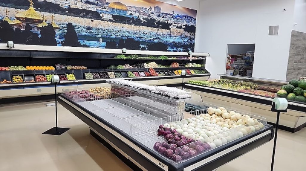 Jerusalem International Market in Phoenix offers halal meats, fresh bakery items, traditional sweets, and authentic Middle Eastern cuisine.