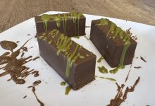 the viral knafeh chocolate bar at Royal Roastery in Terrytown, LA, and Houston, TX.