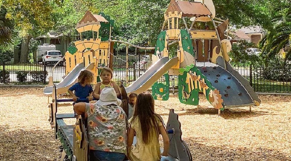 Located in the Avondale neighborhood, Boone Park is one of Jacksonville’s most family-oriented green spaces.