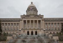 Frankfort, Kentucky, where Muslim and Arab families live. Learn about nearby mosques, halal food options, community centers, and family-friendly areas that make Frankfort welcoming for Islamic lifestyles.