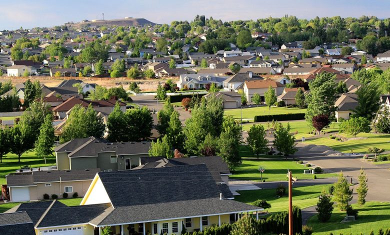 Washington State, known for its diverse landscapes and progressive values, offers several small towns that are welcoming to Muslim communities.