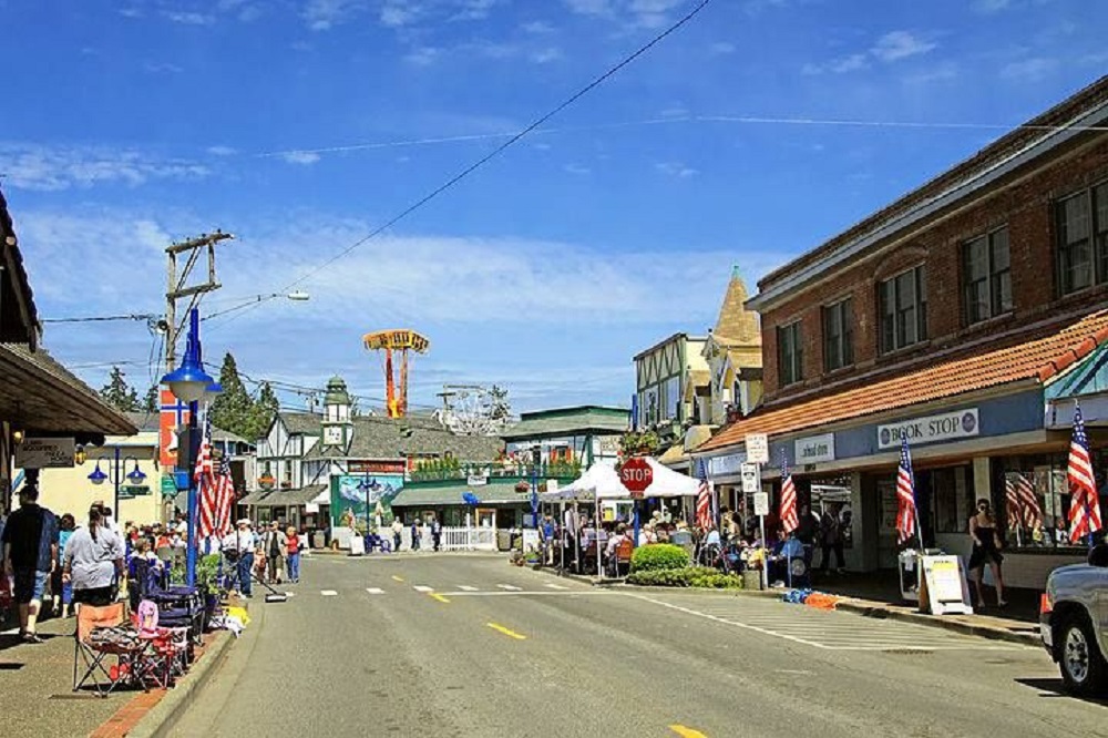 Silverdale, located in Kitsap County, is known for its friendly atmosphere and strong community ties.