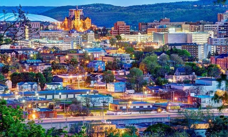 Downtown Syracuse features beautiful brick and stone architecture, home to theaters, boutique shops, and the lively nightlife of Armory Square.