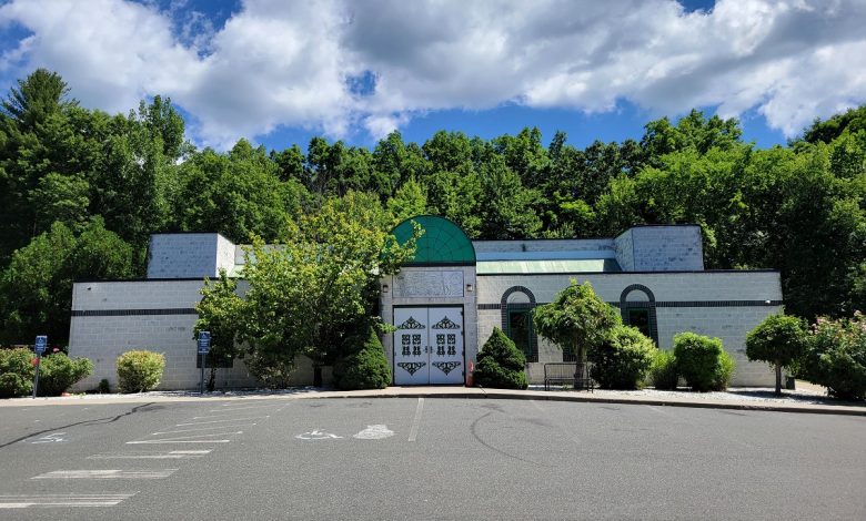A Center Built on Authentic Islamic Principles