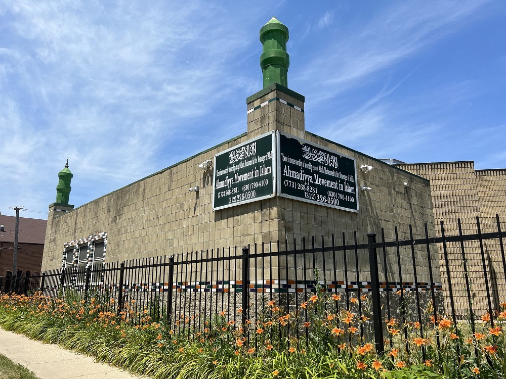 The city of Chicago and its surrounding suburbs host one of the most vibrant Muslim and Arab American communities in the United States.
