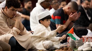 the financial and social challenges facing Muslims in Chicago.