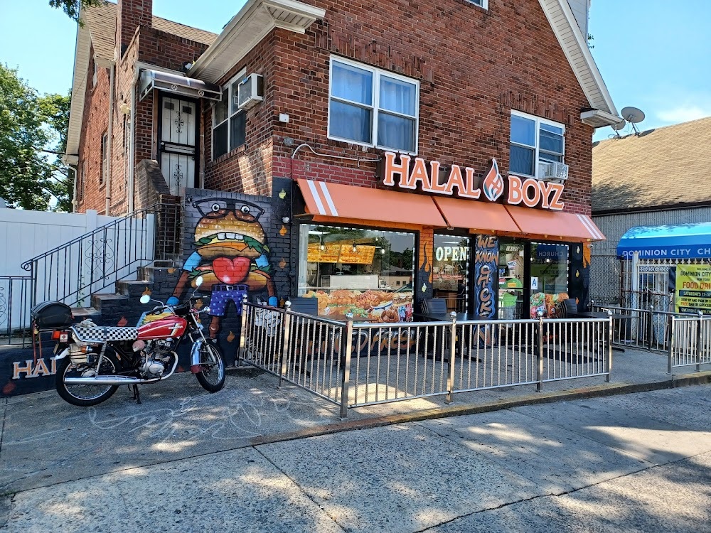 A New Destination for Mediterranean Street Food in Olive Branch