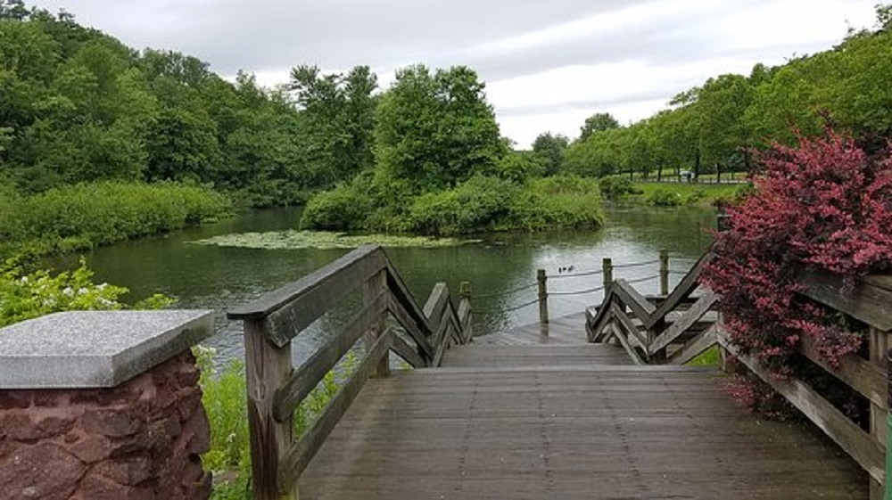 the best parks in Springfield (MA, IL, MO, OH) for Muslim families and community events