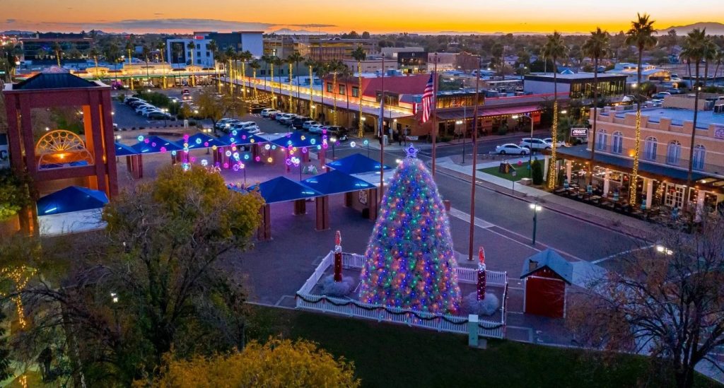 the top small towns near Phoenix, Arizona, that are home to growing Muslim communities.