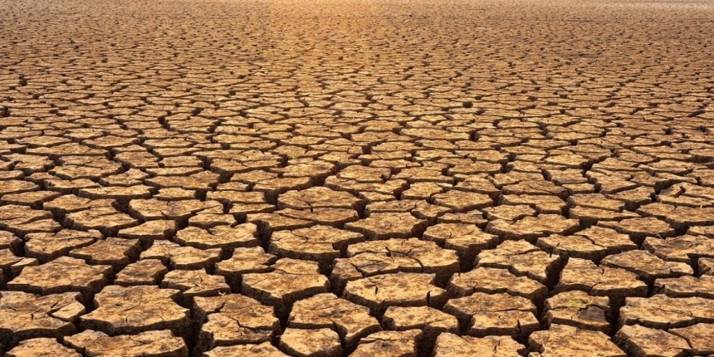 A recent study published in Nature Communications warns that “Day Zero Drought” — when surface water supplies run dry — could affect major U.S. cities like Washington D.C., Phoenix, and San Diego sooner than expected.