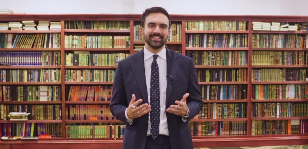 Democratic candidate Zahran Mamdani defends his Muslim identity after racist attacks from Andrew Cuomo and Curtis Sliwa in the New York mayoral race.