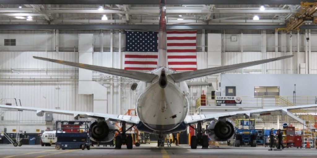 U.S. Airlines Adjust Flight Schedules as FAA Cuts Operations at 40 Major Airports