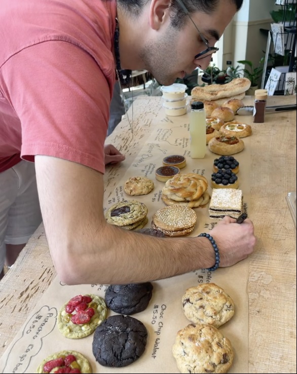 Manna’s family was displaced during the Nakba from the Palestinian city of Akka and spread across the Middle East.