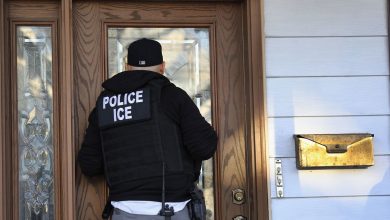 A federal court has upheld New York’s 2020 “Protect Our Courts Act,” restricting ICE agents from making courthouse arrests without judicial warrants.