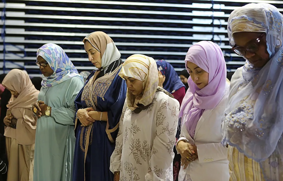 The Muslim community in Delaware is estimated to range between 15,000 and 20,000 residents, representing a blend of ethnic backgrounds including Arab, African American, South Asian, West African, Turkish, Bosnian, and convert communities.
