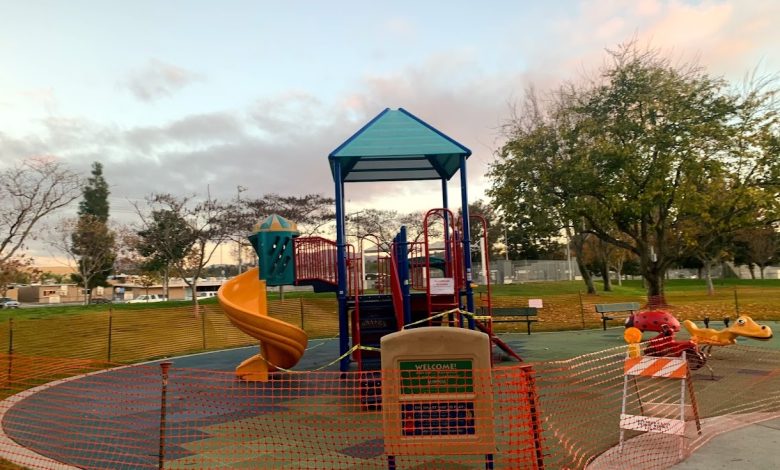 the top 5 parks in El Cajon, California, popular among Muslim and Arab families.