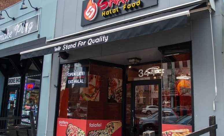 Connecticut’s halal food landscape has undergone a major transformation over the past decade, driven by the rapid growth of Muslim communities across the state and the rising demand for accessible, authentic, and certified-halal dining options.