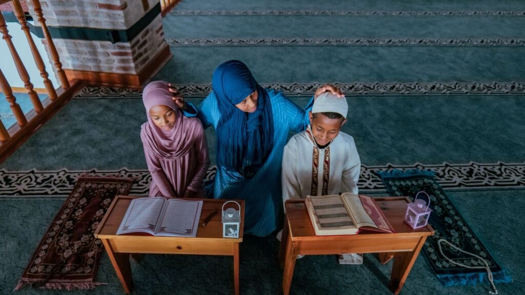 Albany County and the surrounding Capital Region are often associated with state politics and urban life, but the smaller towns around Albany offer a unique blend of safety, educational stability, and growing cultural diversity.