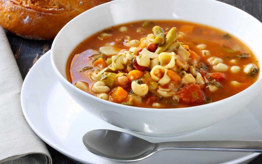 Makrouna Jariya (المقرونة الجارية), literally meaning “running pasta,” is a classic Tunisian dish known for its quick preparation and bold flavor.