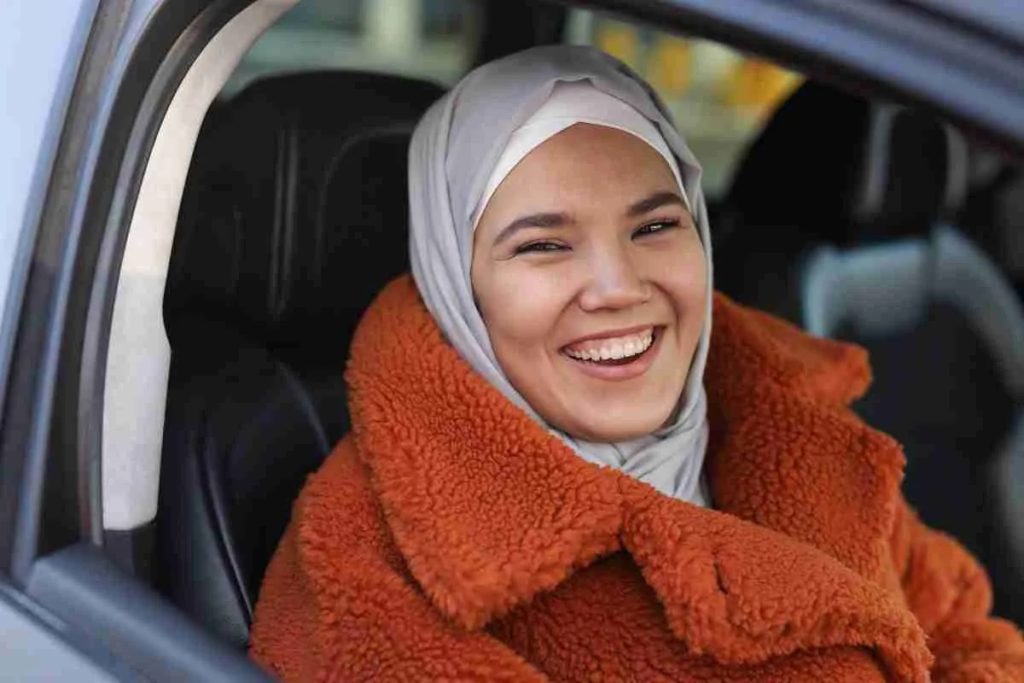 In states with sizable Muslim populations—such as Michigan, New York, New Jersey, California, Texas, Illinois, and Virginia—there are Muslim-owned or Muslim-run driving schools. 