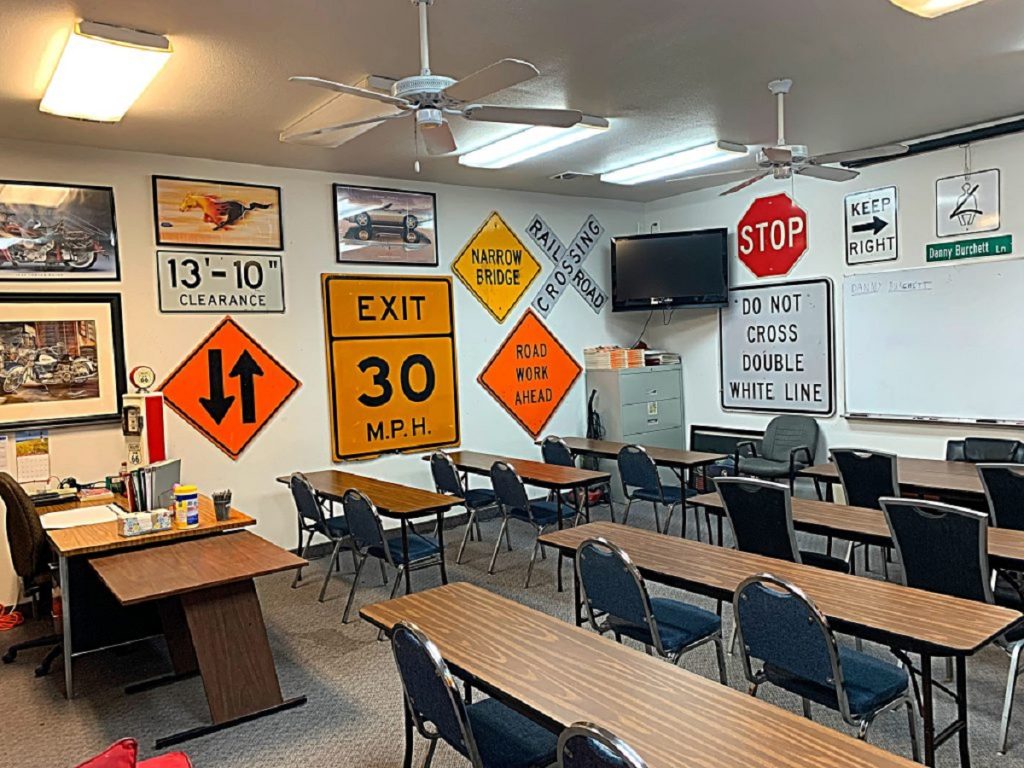 In states with sizable Muslim populations—such as Michigan, New York, New Jersey, California, Texas, Illinois, and Virginia—there are Muslim-owned or Muslim-run driving schools.